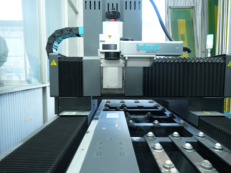 Nantong Xiangyang Optical Element Co.,Ltd.